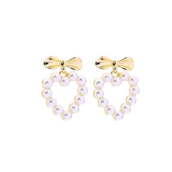 Chic Gold Pearl Heart Earrings - Picture 2 of 4